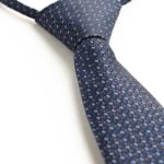 Детский галстук темно-синий с голубыми прямоугольниками и крапинкой