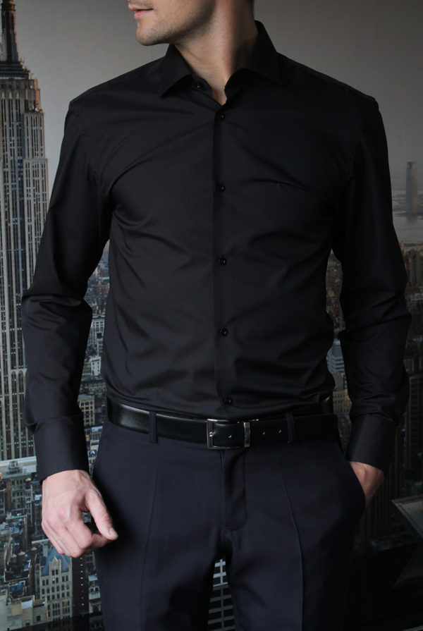 Приталенная черная рубашка Vester 68412N_01