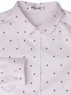 Розовая рубашка с малиной фон